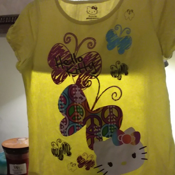 Cute Spring Tee - Picture 3 of 4